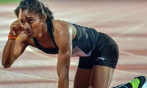 हिमा दास के सर्वश्रेष्ठ प्रदर्शन पर एथलेटिक्स फ़ेडरेशन ने की भाषाई बेइज्जती