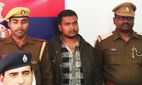 महिलाओं की फेसबुक आईडी हैक कर भेजता था ब्लू फिल्म, हैकर गिरफ्तार