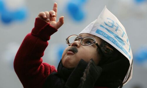 अरविंद केजरीवाल के शपथ ग्रहण में खास मेहमान होंगे नन्हे केजरीवाल, आम आदमी पार्टी ने की घोषणा अरविंद केजरीवाल के शपथ ग्रहण में खास मेहमान होंगे नन्हे केजरीवाल, आम आदमी पार्टी ने की घोषणा