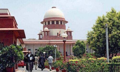 सरकार ने कहा-हमारी अनुमति के बिना कोरोना पर खबर ना छापे मीडिया, सुप्रीम कोर्ट ने दिया ये आदेश