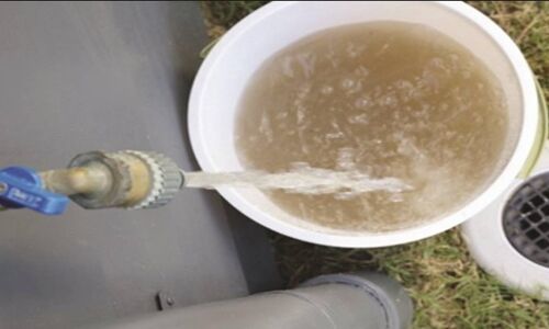 सरकारी टंकी का प्रदूषित पानी पीने से मथुरा में 100 से भी ज्यादा लोग हुए बीमार