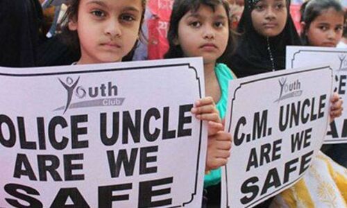 फिरोजाबाद में रेप पीड़िता के परिवार ने नहीं लिया केस वापस तो पिता की गोली मारकर हत्या