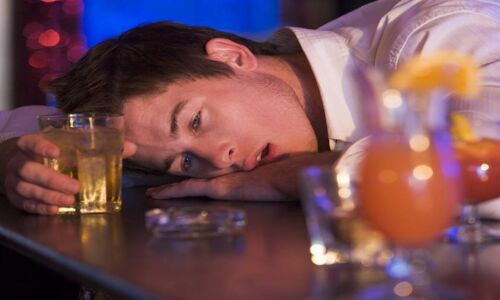 युवा कहानीकार विमल चंद्र पाण्डेय की कहानी बूमरैंग