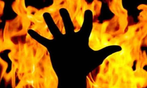 राजस्थान की राजधानी में अब शिक्षिका को पेट्रोल डालकर फूंक डाला रिश्तेदारों ने, उधार के पैसों को लेकर चल रहा था विवाद