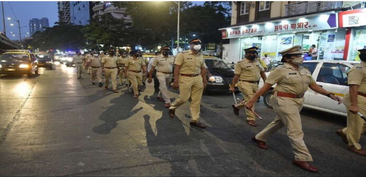Maharashtra News : अमरावती में नए सिरे से हिंसा भड़कने पर 4 दिन का कर्फ्यू, इंटरनेट सेवा ठप, बीजेपी ने कांग्रेस पर लगाया दंगा फैलाने का आरोप