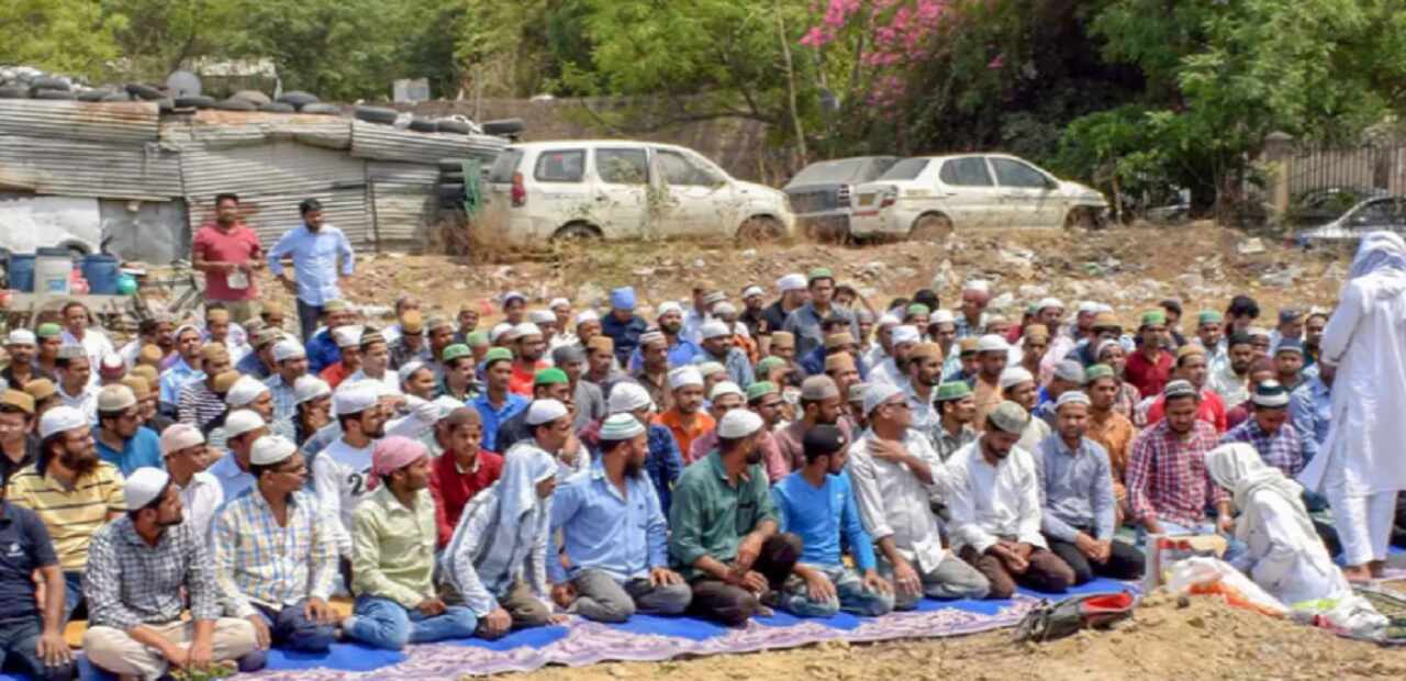 वाह गुरुग्राम, वाह! विरोध के बीच दिखाई नई राह, अपने घर के दरवाजे खोल हिंदुत्ववादी ताकतों को दिया जवाब