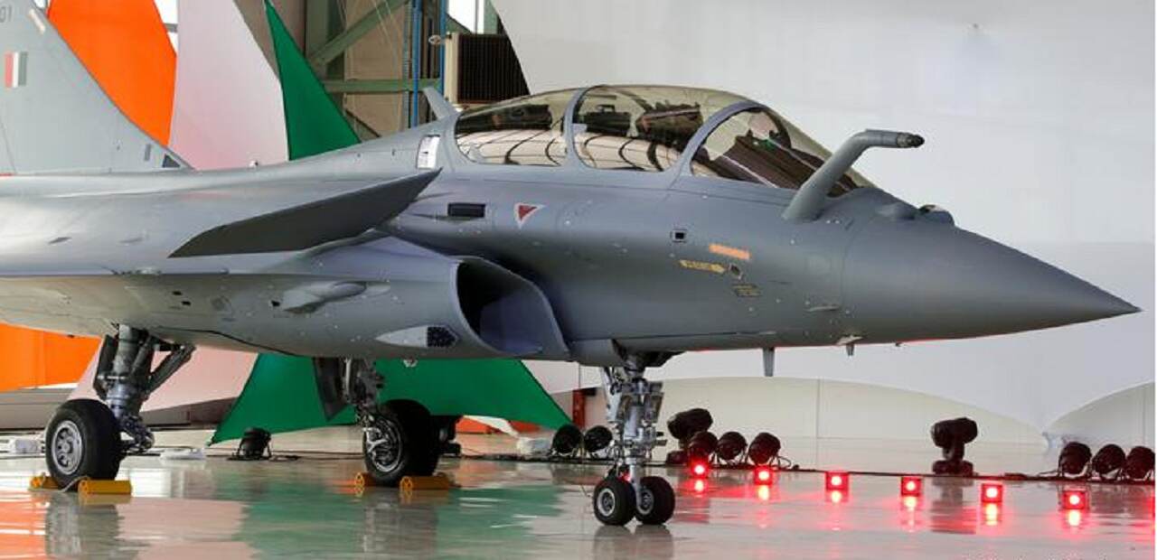 Rafale deal : फ्रेंच न्यूज पोर्टल का दावा - डील में शामिल बिचौलिए को दिया गया था 65 करोड़ रुपए