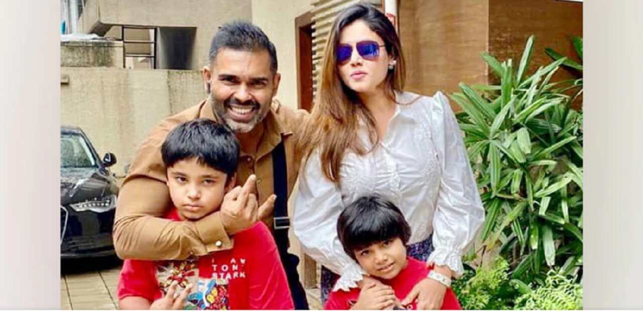 Drugs Case : देवेंद फडणवीस को नसीहत देते हुए नवाब मलिक की बेटी निलोफर खान बोलीं - गलत आरोपों से मेरा मानसिक उत्पीड़न हुआ Drugs Case : देवेंद फडणवीस को नसीहत देते हुए नवाब मलिक की बेटी निलोफर खान बोलीं - गलत आरोपों से मेरा मानसिक उत्पीड़न हुआ