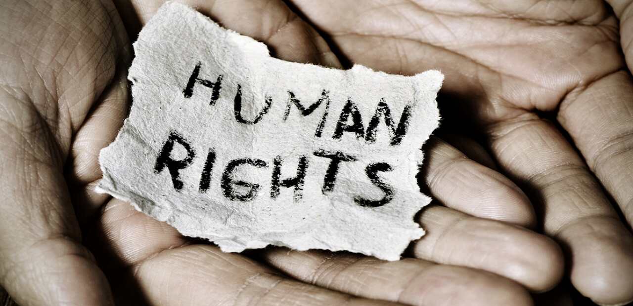 अमेरिका ने पेगासस जासूसी सॉफ्टवेयर को किया प्रतिबंधित, इससे देश की सुरक्षा को खतरा अमेरिका ने पेगासस जासूसी सॉफ्टवेयर को किया प्रतिबंधित, इससे देश की सुरक्षा को खतरा